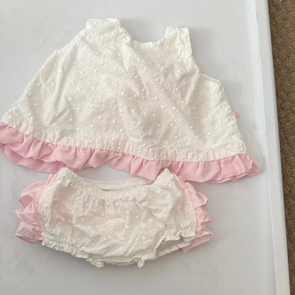 Ruffle Butts charming ruffle